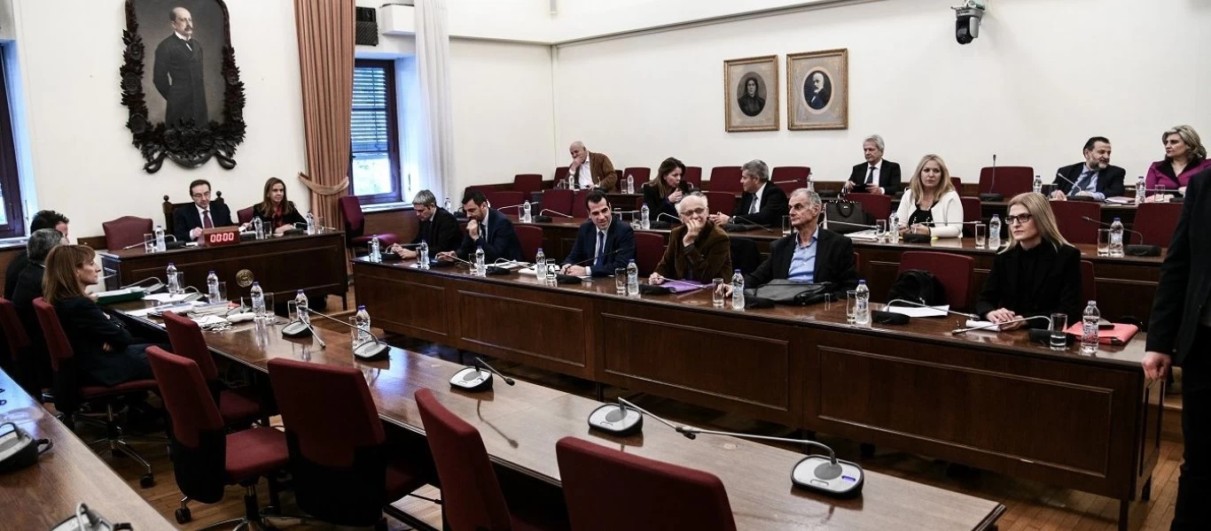 Υπόθεση Novartis: Το ίδιο πρόσωπο με το μάρτυρα που κατέθεσε στο FBI είναι ο «Μάξιμος Σαράφης»